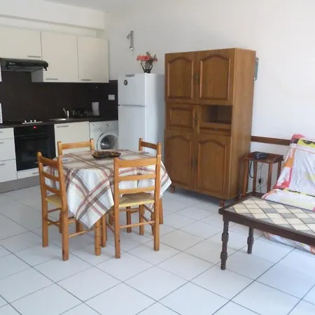 Appartement Cambo-les-bains, 2 Pièces, 3 Personnes - Fr-1-495-88 *
